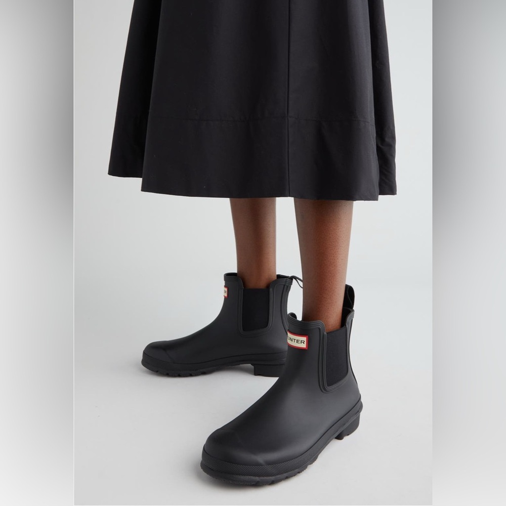 Hunter Women's Chelsea Black Rain Boots sz 10 us $155
